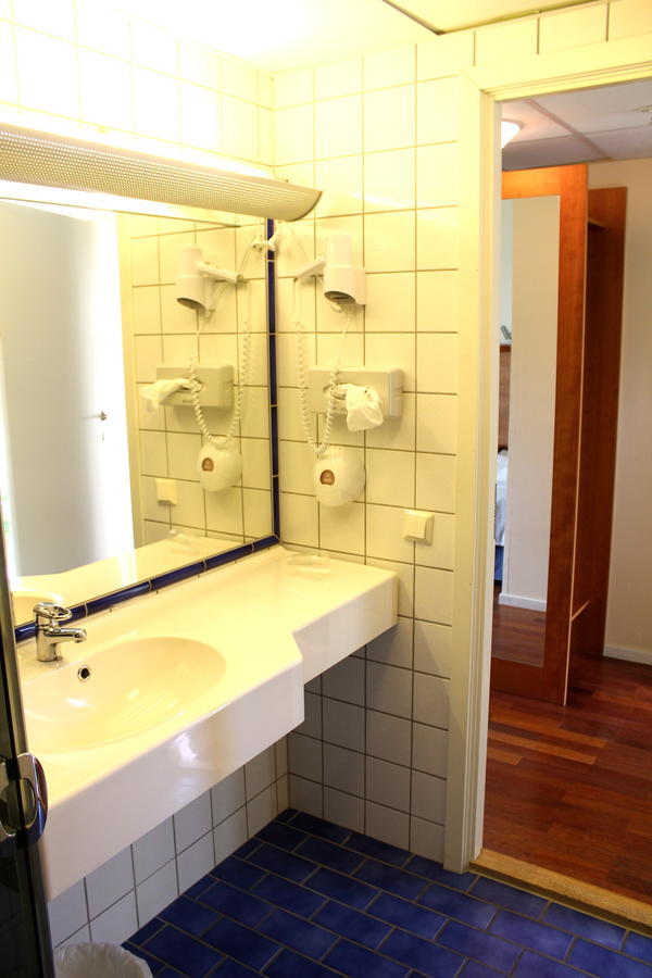 Vaetterleden Hotell & Restaurang Gränna Δωμάτιο φωτογραφία